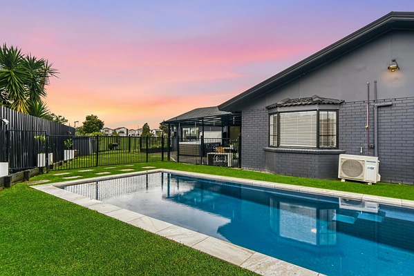 20 Gairloch Place, Wattle Downs, Manukau City