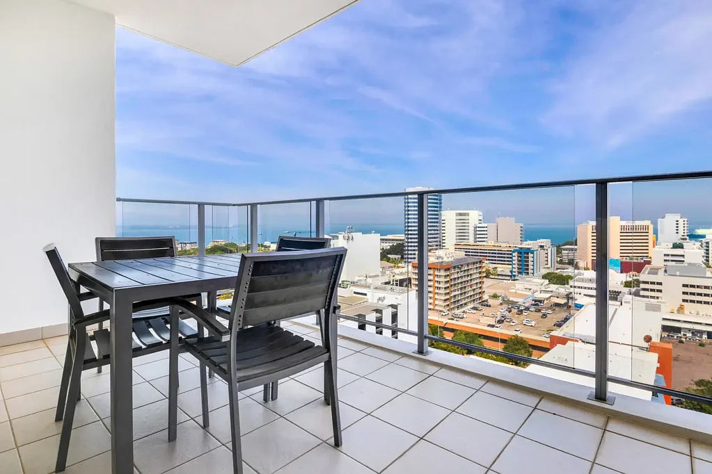 Darwin City 2Kwarto City Lifestyle at its Best - Excellent Investment Potential too