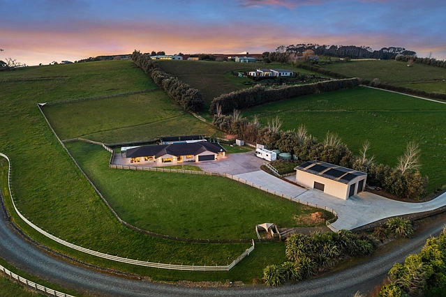 13 Hill Top Road East, Pukekohe, Franklin