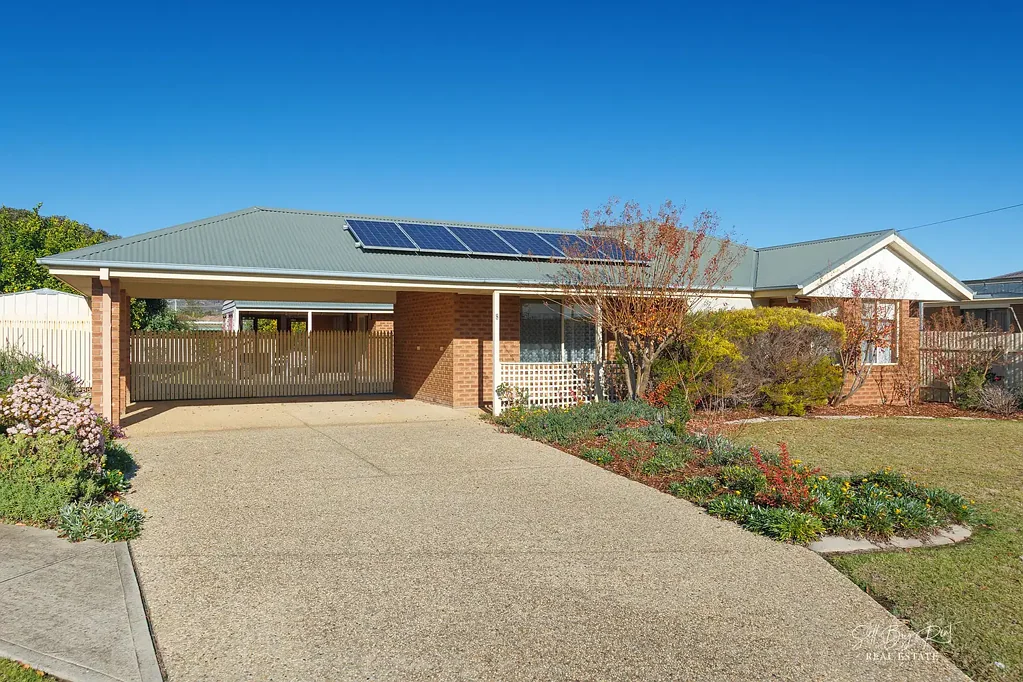 8 IAN COURT, Wodonga, VIC 3690