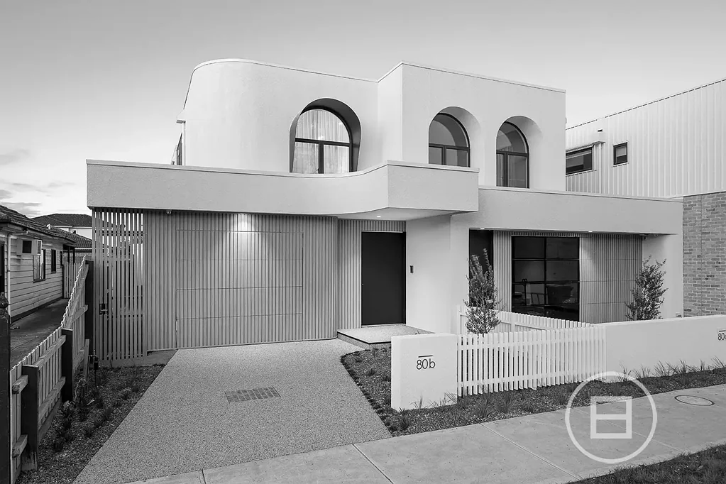 Pascoe Vale South 4Kwarto Expressions of Interest closing Tuesday 10th February at 6pm