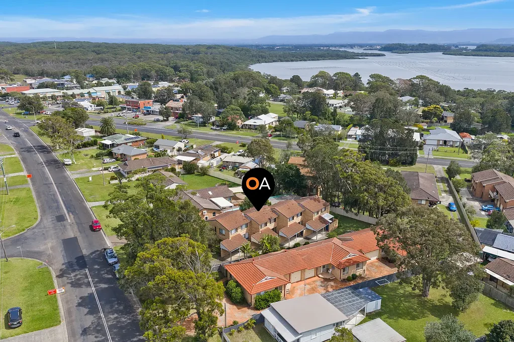 2/9 The Lake Circuit, Culburra Beach, NSW 2540