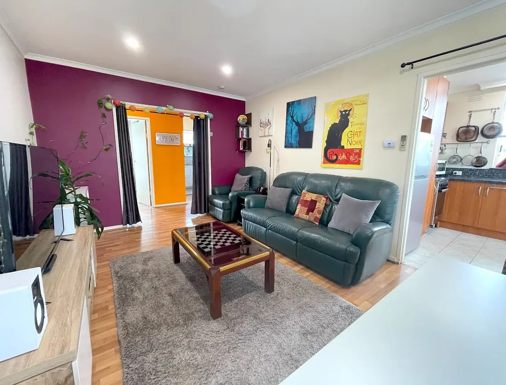 Fully Furnished Hidden Gem