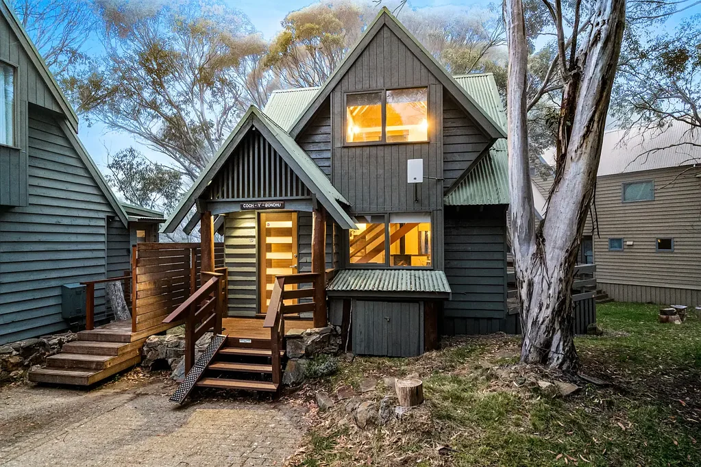 10 Heritage Chalets, Dinner Plain, VIC 3898