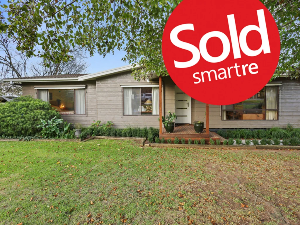 12 Russell Street, Macarthur, VIC 3286