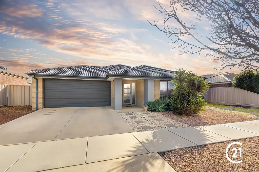 Echuca 4房  A Beautiful Balance of Space and Functionality
