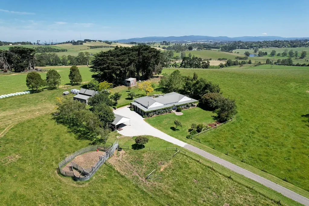 Warragul The Perfect Private Property with Spectacular Views