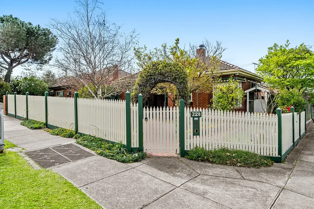 328 Napier Street, Strathmore, VIC 3041
