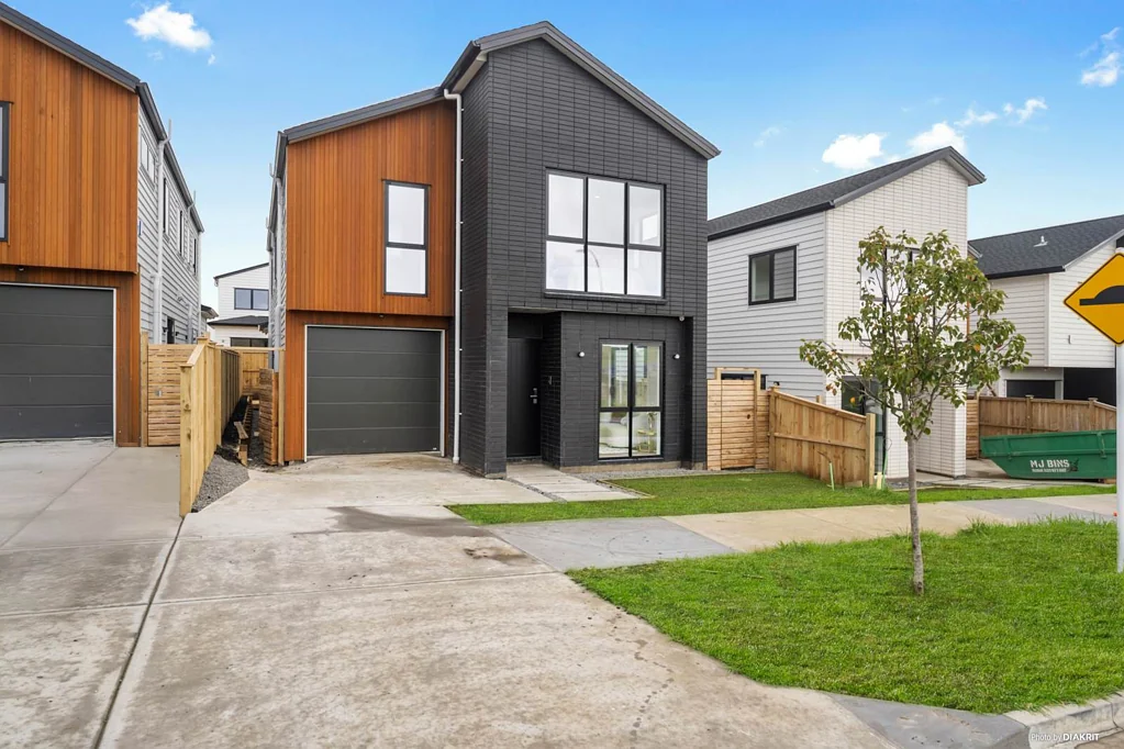25 Cyperus Street, Flat Bush, Manukau City, Auckland