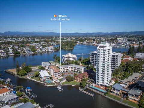 Surfers Paradise 2 Bedroom Oustanding Surfers Paradise Opportunity