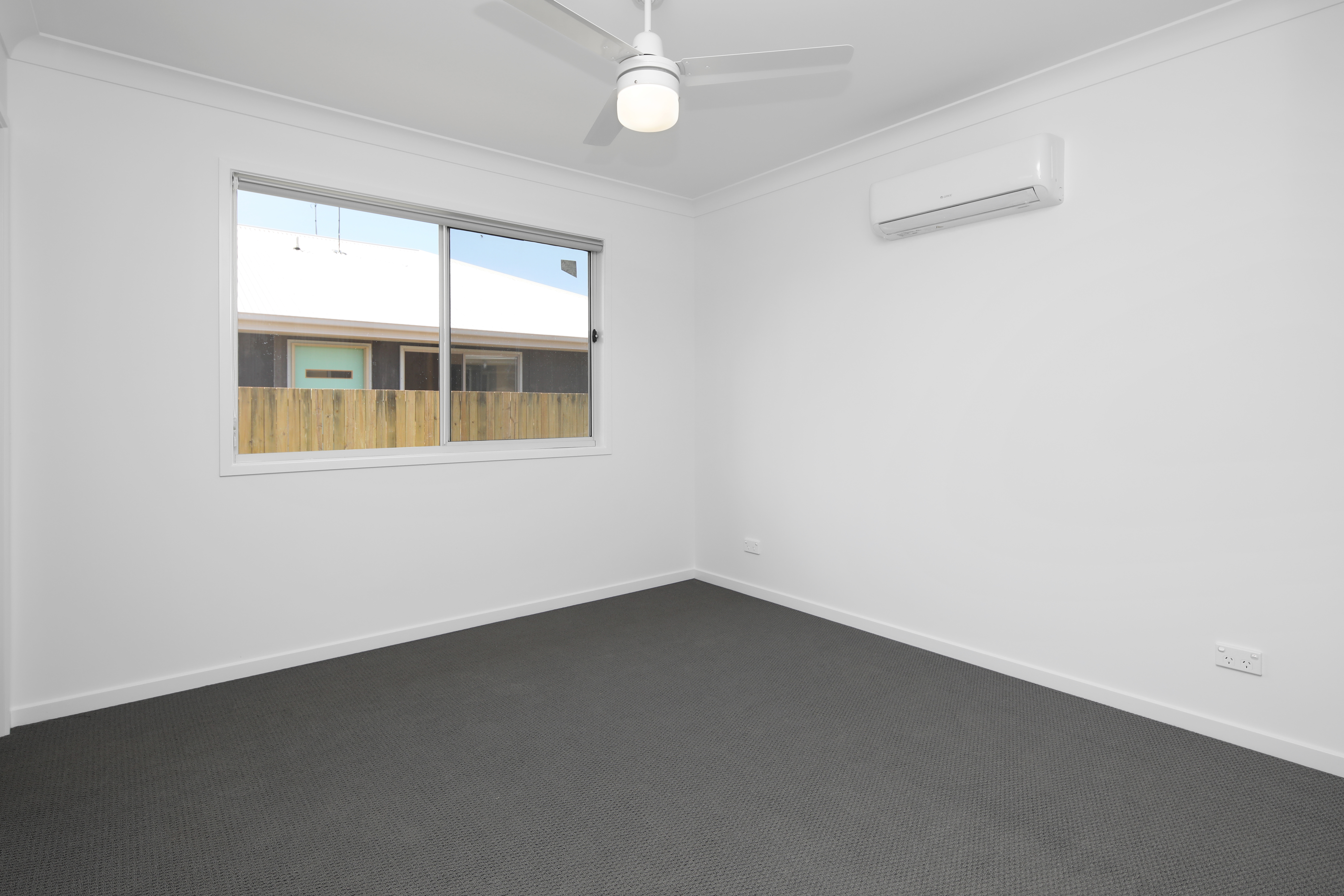 31 EVERGREEN AV, LOGANLEA QLD 4131, 0房, 0浴, House