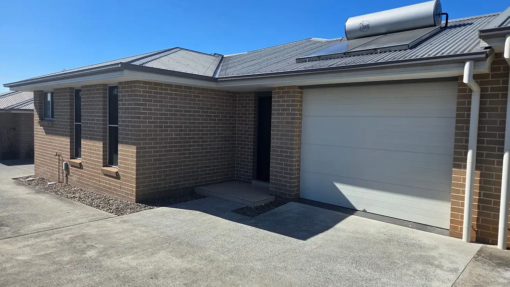 Modern 2-Bedroom Unit in a Convenient Location