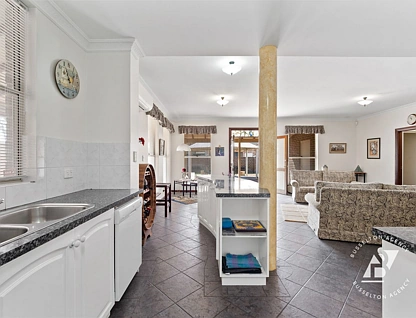 2 Groyne Road, Geographe, WA 6280, 4 રૂમ, 2 બાથરૂમ, House