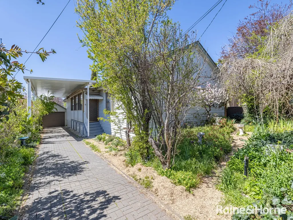 6 Raglan Street, South Bathurst, NSW 2795