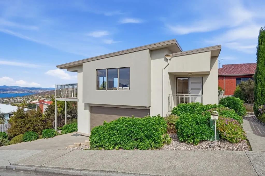 2/128 Amy Street, West Moonah, TAS 7009