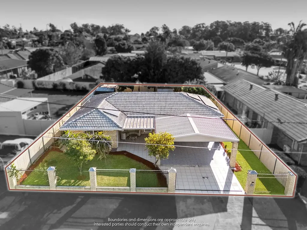 Marsden 4chambre Gated Family Home, Refreshed and Move-In-Ready!