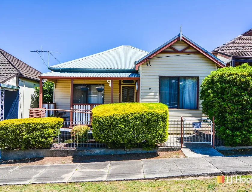 34 Bent Street, Lithgow, NSW 2790, 3 ห้องนอน, 1 ห้องน้ำ, House