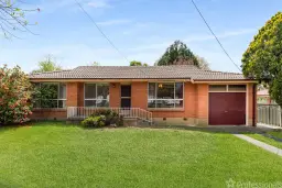 54 Lawson Crescent, Orange