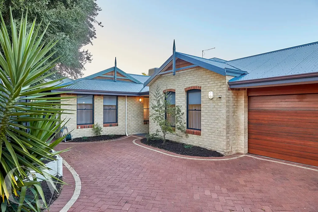 19A Davy Street, Alfred Cove, WA 6154