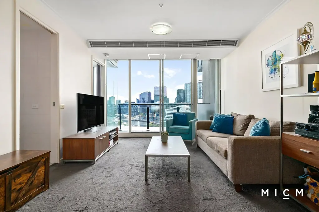 Southbank 1chambre Northwest-Facing Entertainer with a Soaring City Skyline Outlook
