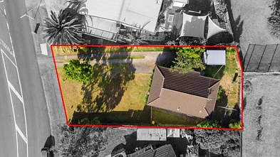 3 Bedroom Home With Outdoor Cabin