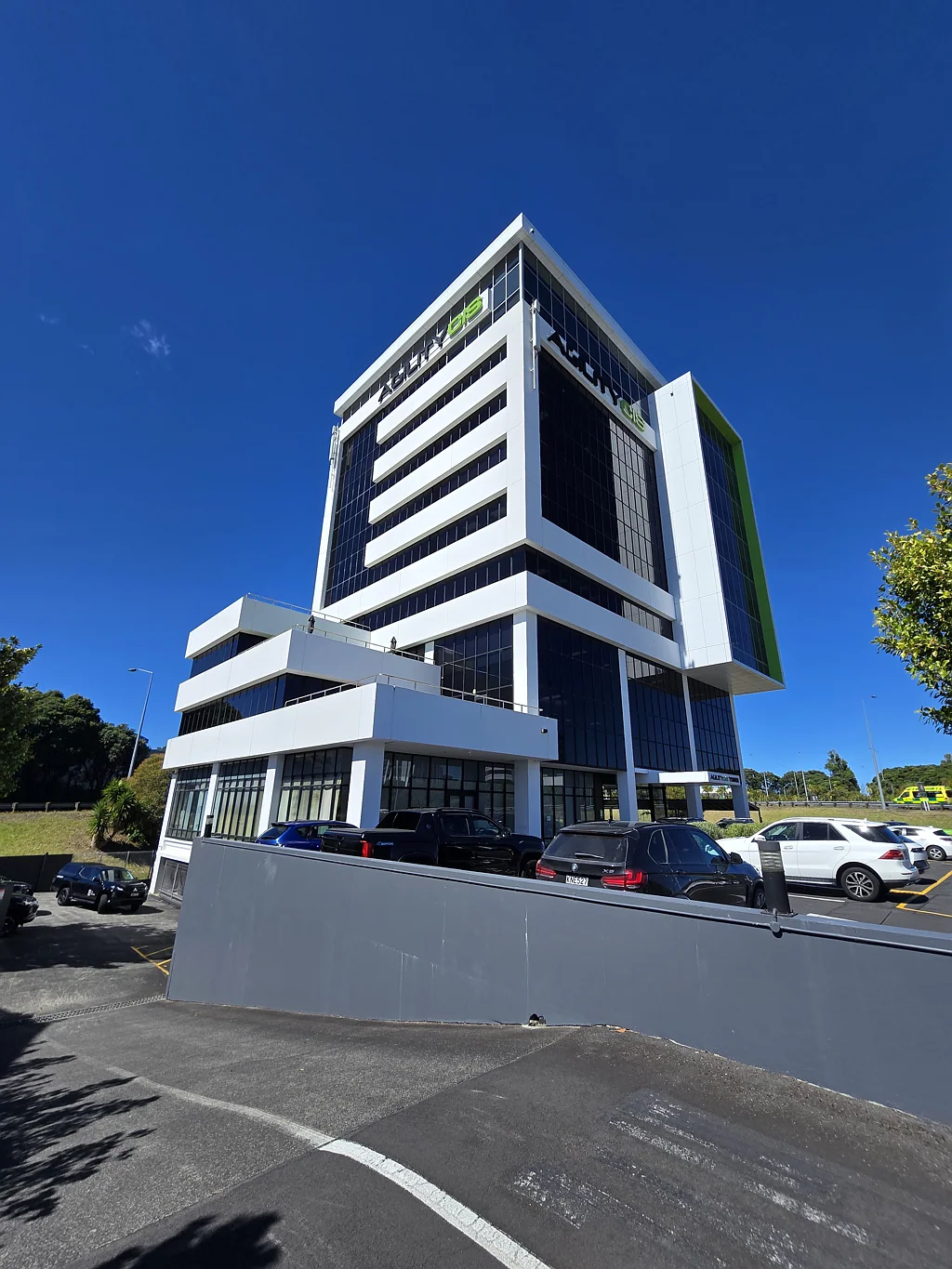 Ellerslie Easily accessible Ellerslie workplace
