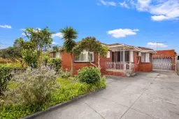 8 Linoak Avenue, Lalor