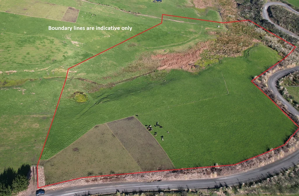Dargaville Surrounds Prime Bare Land Opportunity on Babylon Coast Road!
