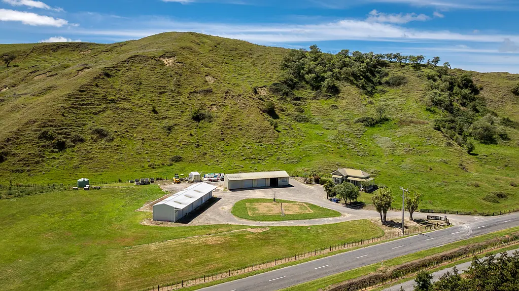 Puketapu CURRENTLY UNDER CONTRACT
