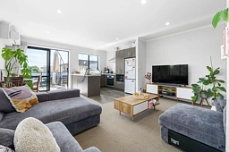 6/47 Cook Street, Hamilton East