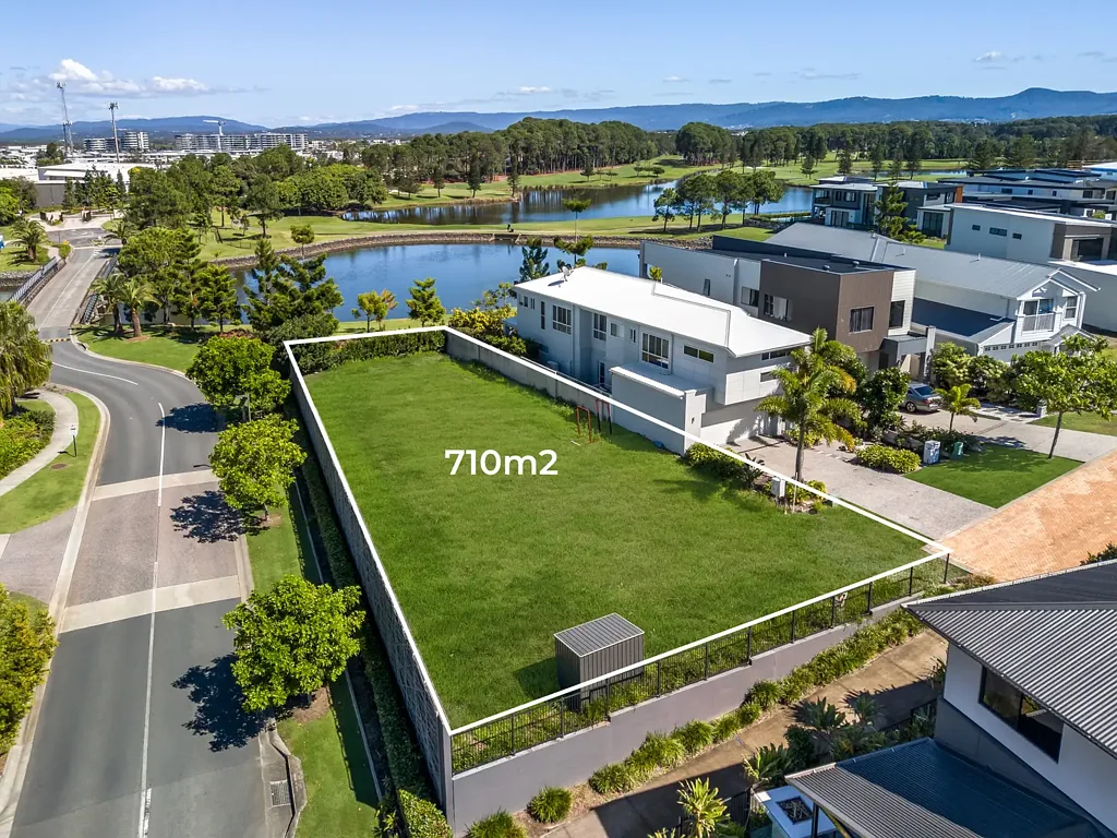 Hope Island Architectural Excellence Meets Sanctuary Cove Luxury – 1905 Sunningdale Court, Hope Island