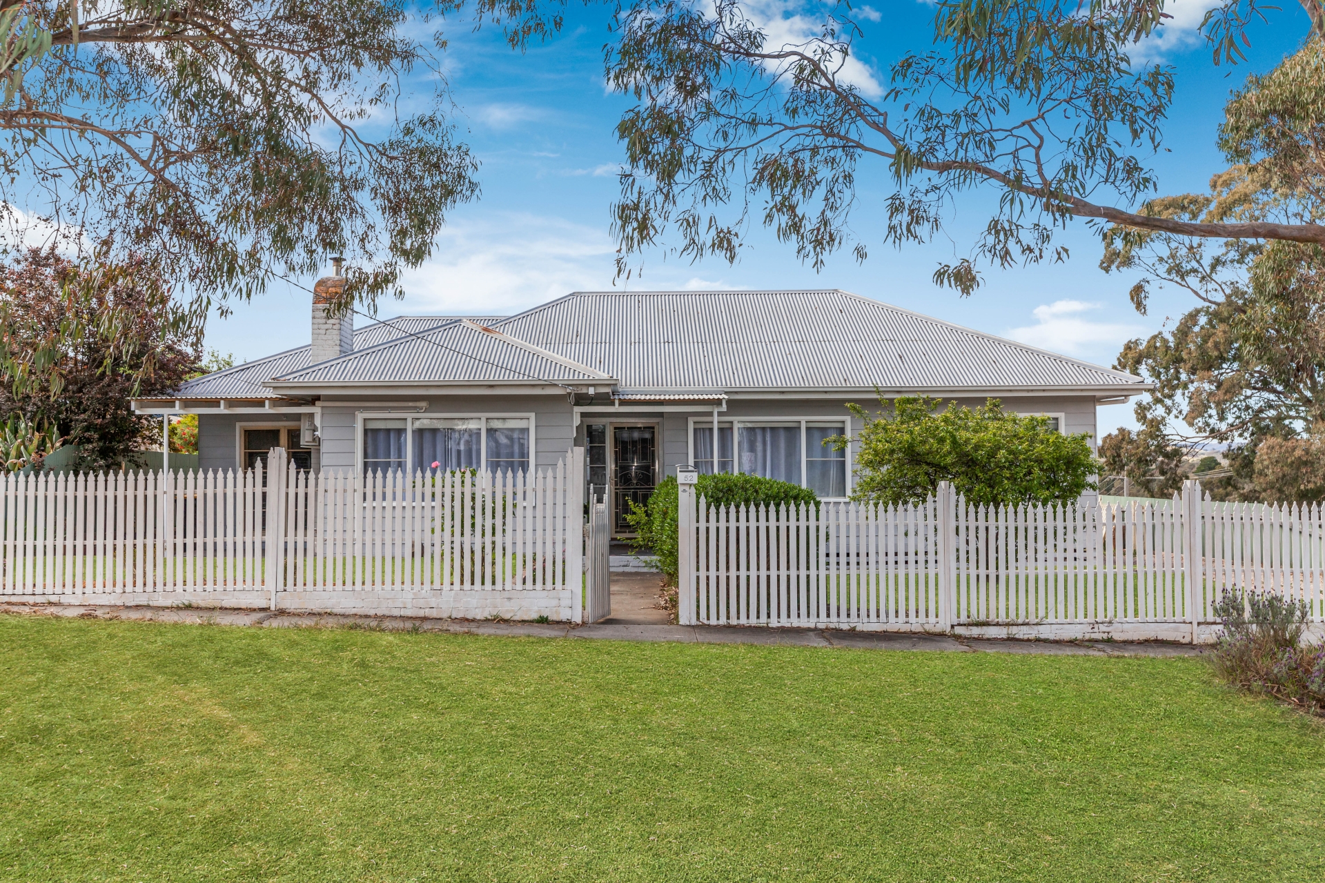 52 GOVETT ST, BROADFORD VIC 3658, 0 chambres, 0 salles de bain, House