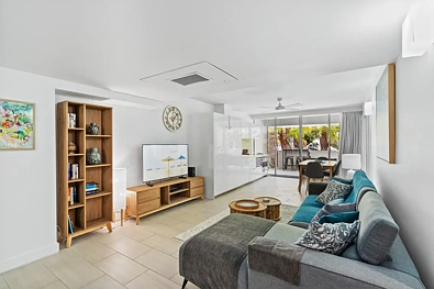 1202/2-22 Veivers Road, Palm Cove, QLD 4879, 3 slaapkamers, 2 badkamers, Apartment