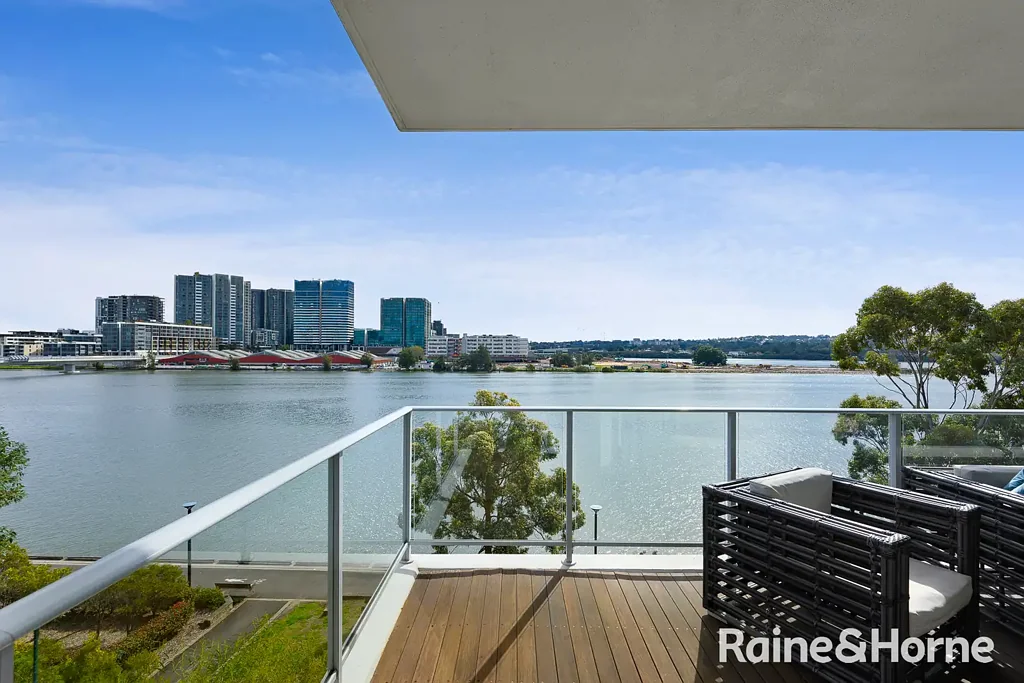 Rhodes 3 Bedroom Waterfront Sanctuary | Luxurious 3-Bedroom Apartment at Sanctum, Rhodes