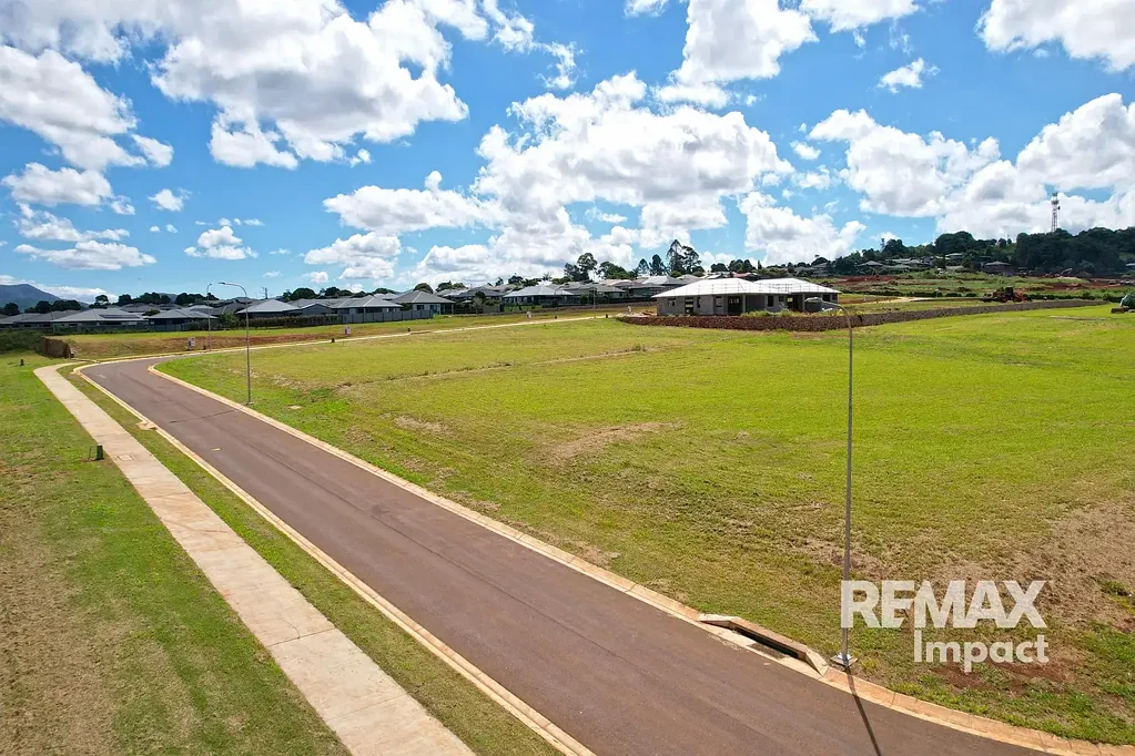 Atherton Seven Sisters Views Estate - Atherton's Premier New Subdivision