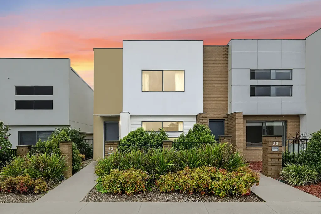 32 Hibberd Crescent, Forde, ACT 2914