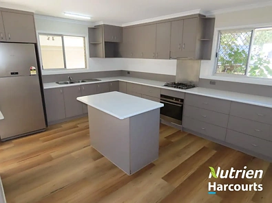 8 Burbank Street, Chinchilla, QLD 4413, 3 Bedrooms, 1 Bathrooms, House