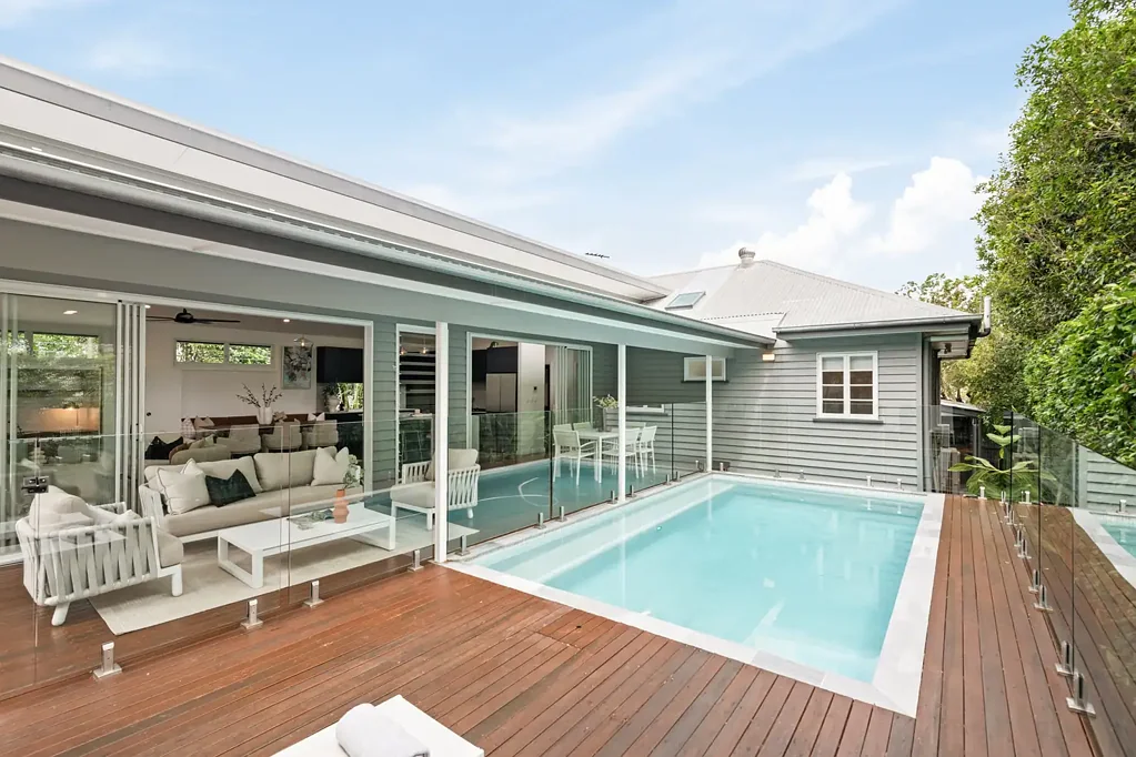 20 Orcades Road, Yeronga, QLD 4104