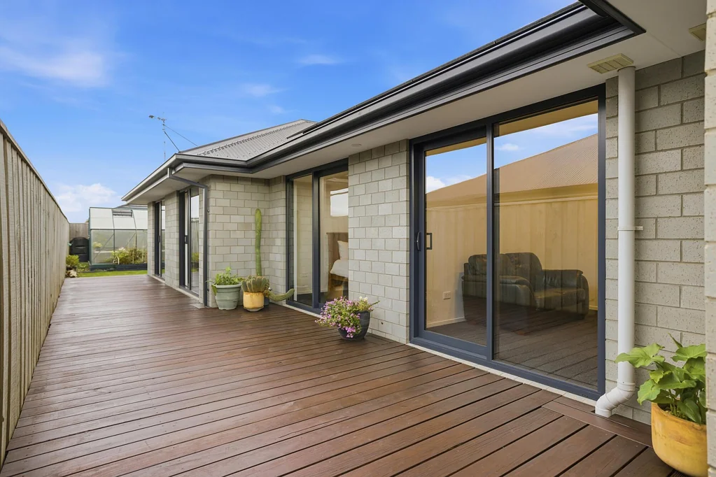 Rolleston 4બેડરૂમ Beautifully refreshed and ready to impress