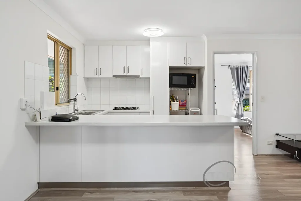 Willetton 3ਬੈੱਡਰੂਮ FABULOUS STARTER OR RETIREMENT PARKSIDE HOME!