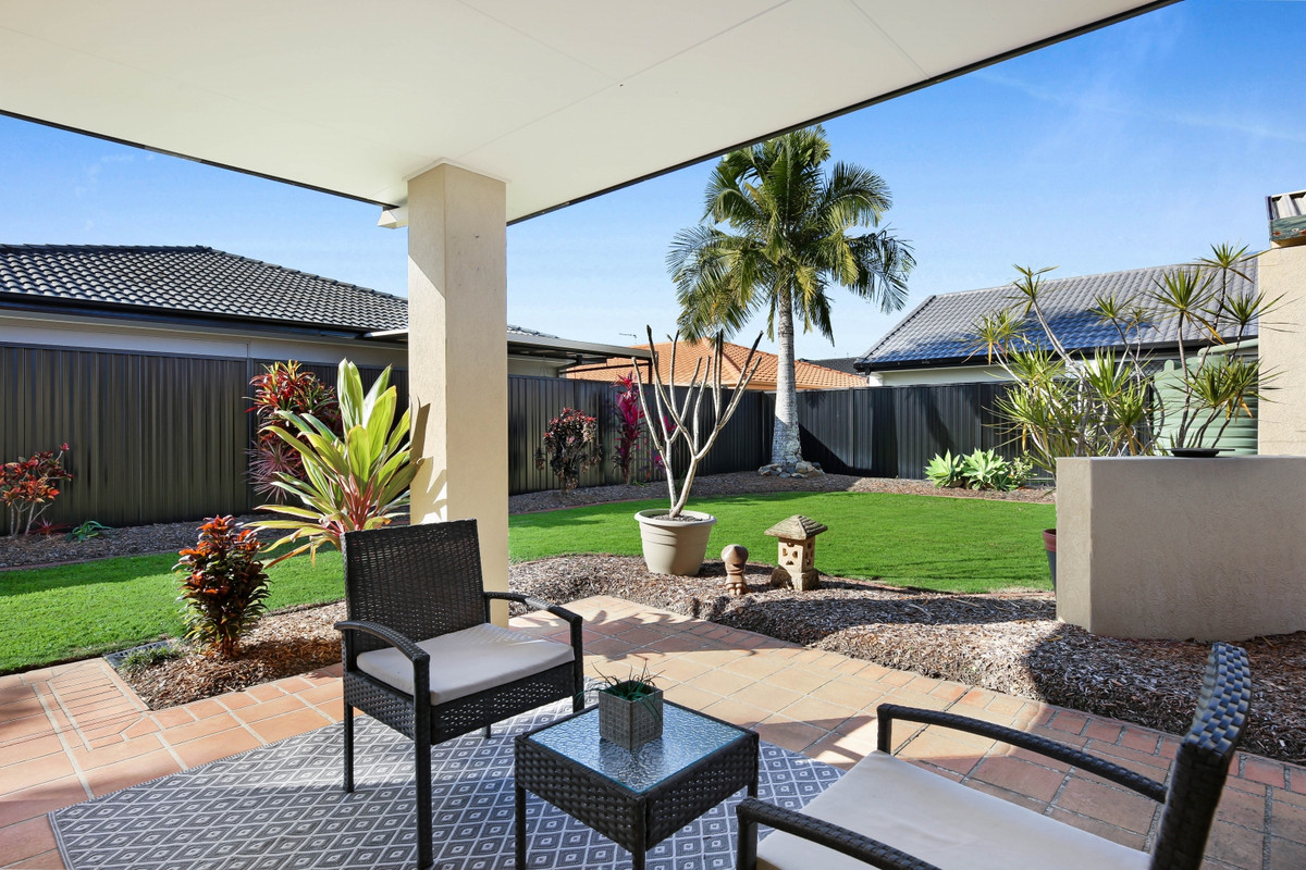 38 SHOALWATER CT, BURLEIGH WATERS QLD 4220, 0 غرف, 0 حمامات, House