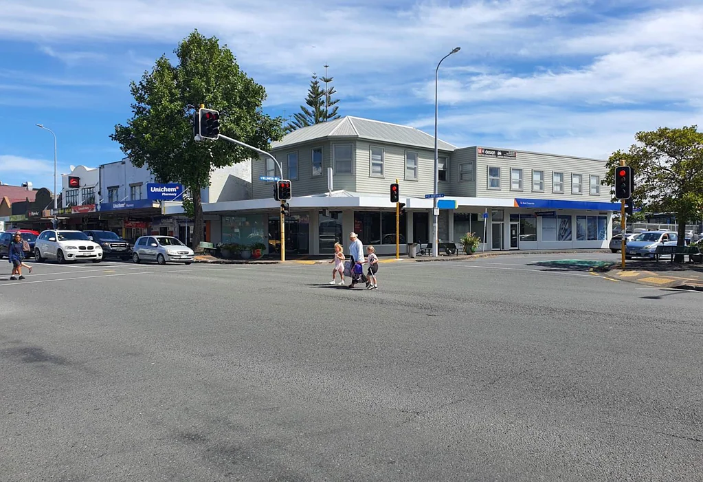 Grey Lynn PROMINENT CORNER IN GREY LYNN
