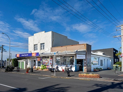 Devonport  SUBURBAN RETAIL AND APARTMENT INVESTMENT