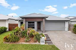 16 Mint Way, Helensvale