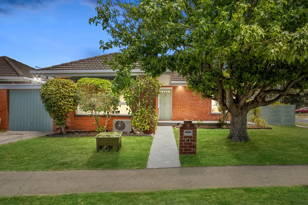 2 Gothic Road, Aspendale, VIC 3195