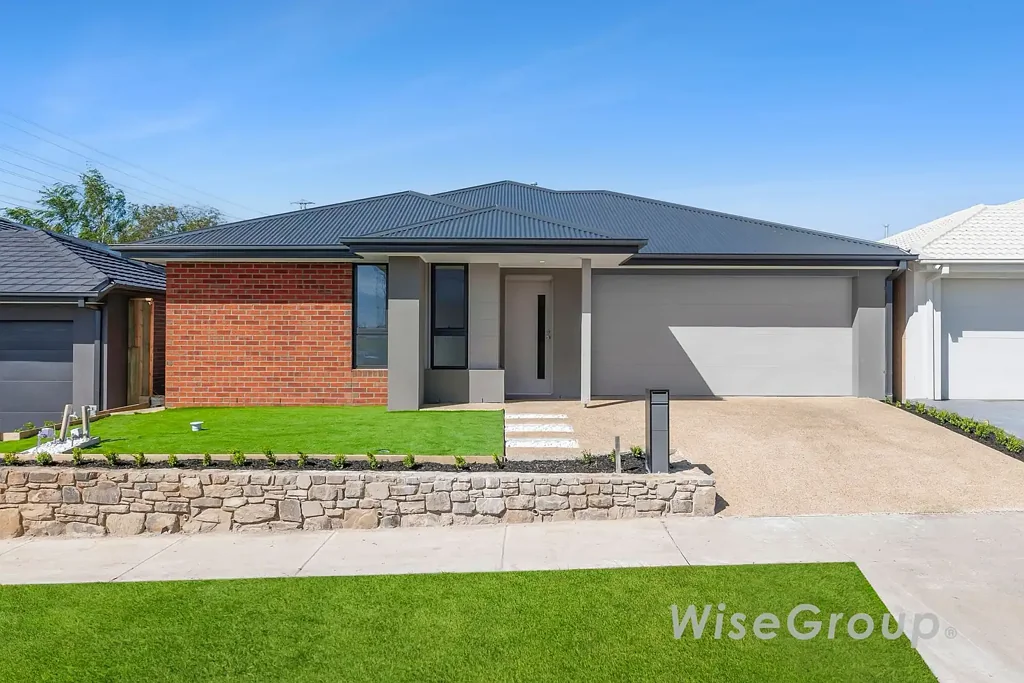 Cranbourne 4ห้องนอน Brand-New Modern Family Home Offering Space, Style & Comfort