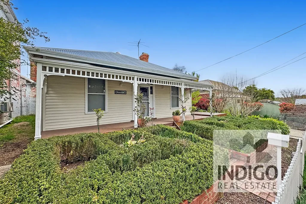 Beechworth 4 Slaapkamer A Welcoming Home with Charm, Light and Space