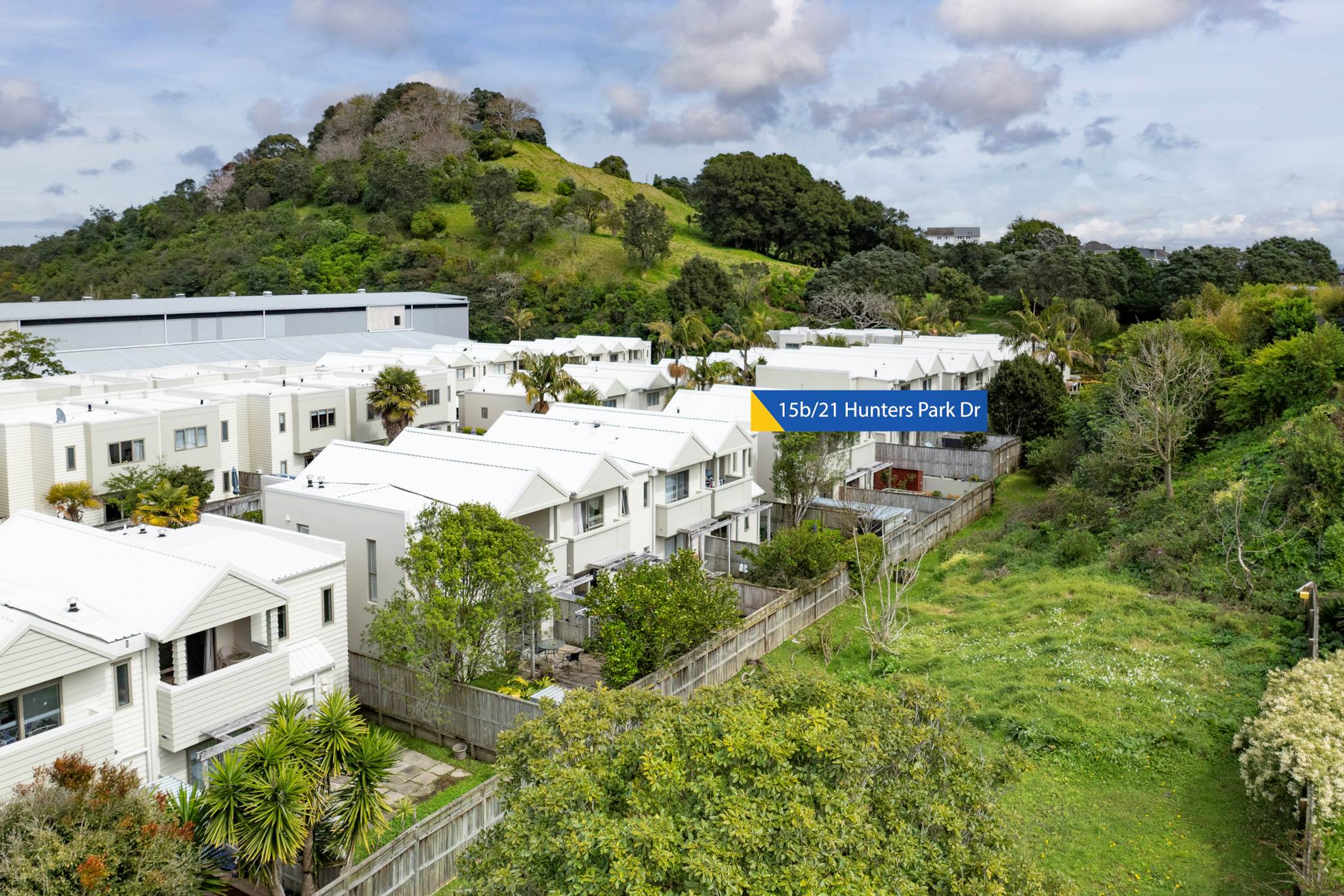15B/21 Hunters Park Drive, Three Kings