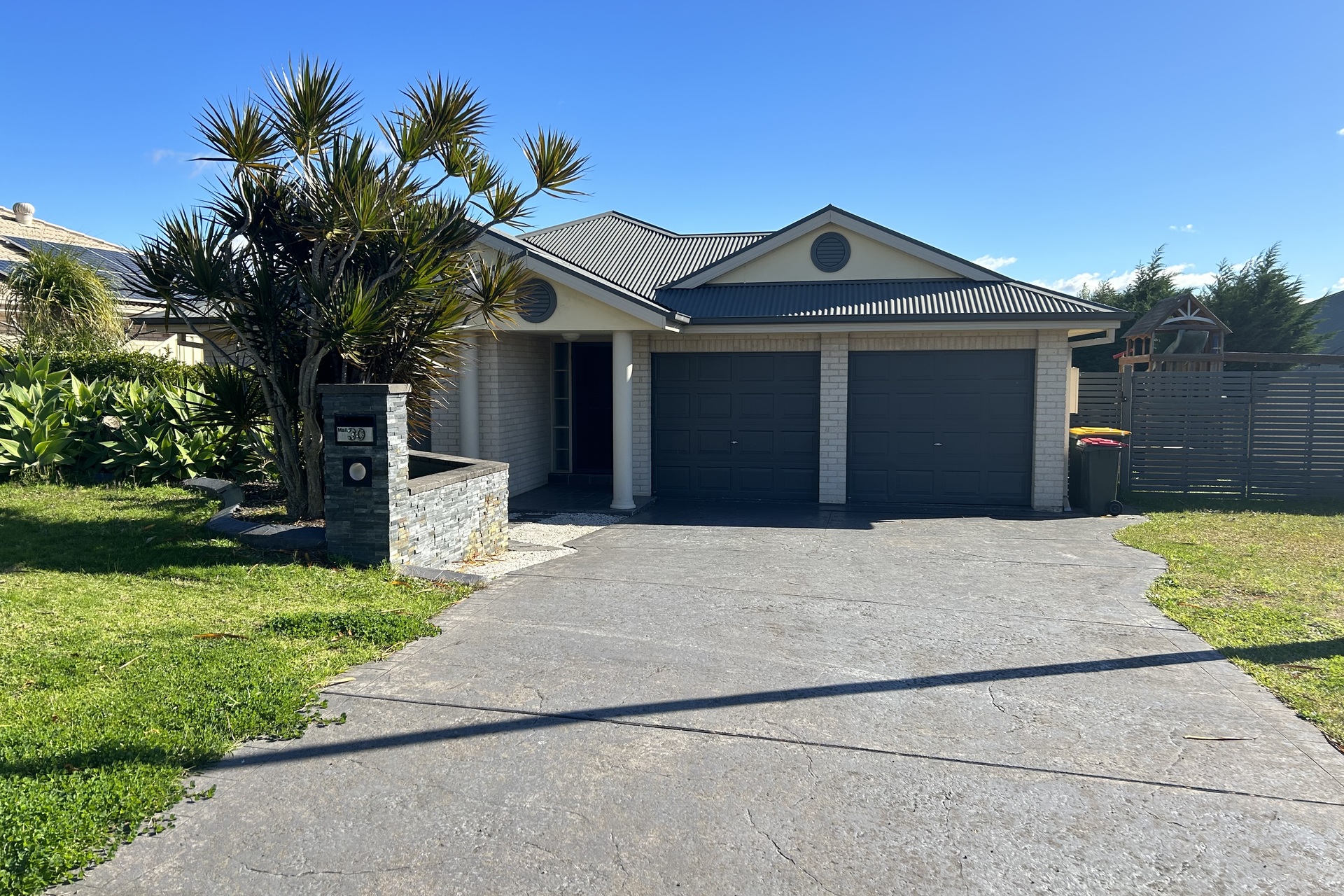 30 CARRINGTON PARK DR, NOWRA NSW 2541, 0 침실, 0 욕실, House