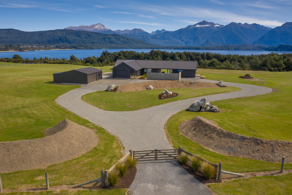 97 Holmwood Road, Manapouri, Southland, 3 રૂમ, 0 બાથરૂમ